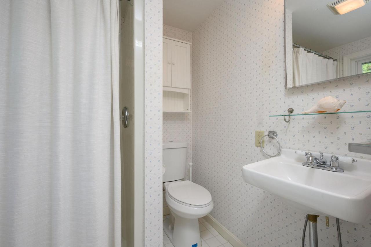 6 Brooks Lane Harwich Port Cape Cod- - Brooks Lane Beach House Экстерьер фото